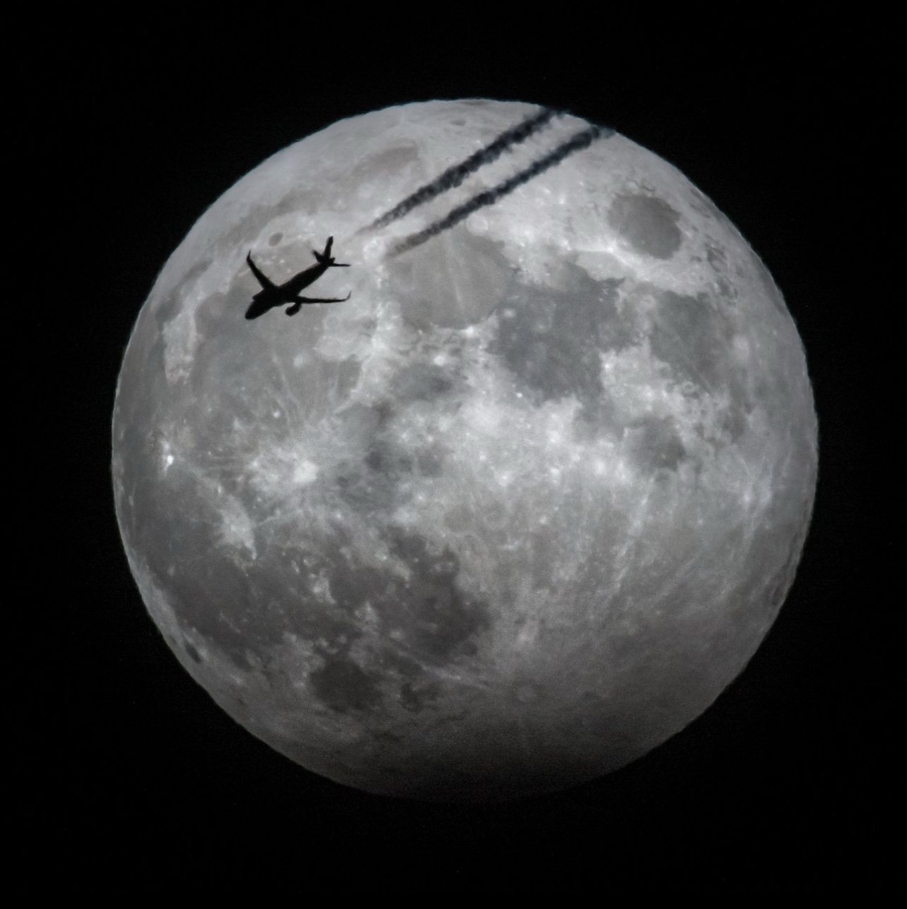 Éclipse partielle de lune